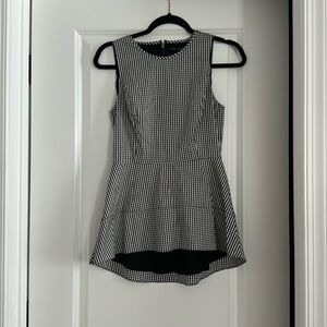 White House black market women top